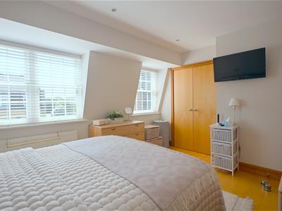 Picture 10
